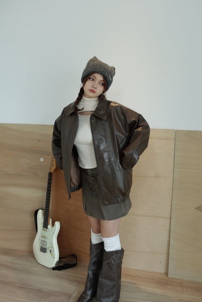 B06 擴形皮外套9