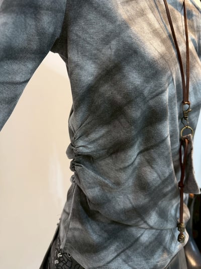 斜領格紋上衣 (1+1附項鍊)9