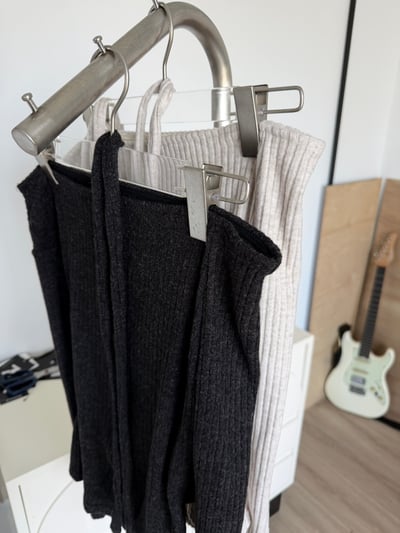 B02 繞脖一字上衣8