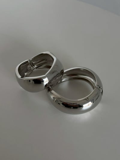 時髦液態感寬手環1