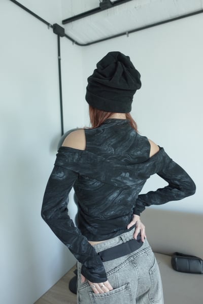 高領紮染露肩上衣3