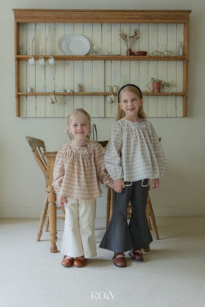 蕾絲口袋喇叭褲 (2色)1