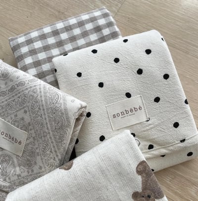 Sonbébé 防潑水尿布墊1