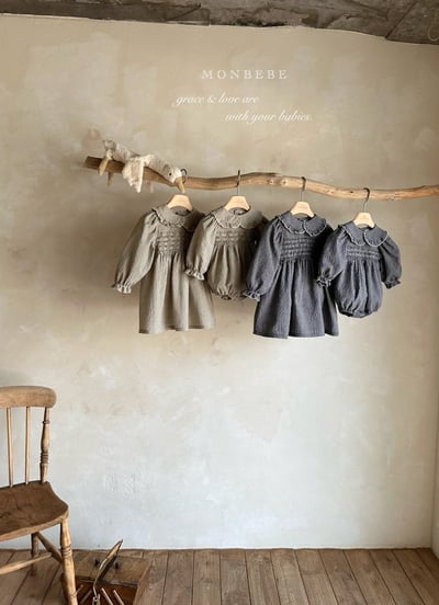 格紋娃娃領洋裝 (2色)4