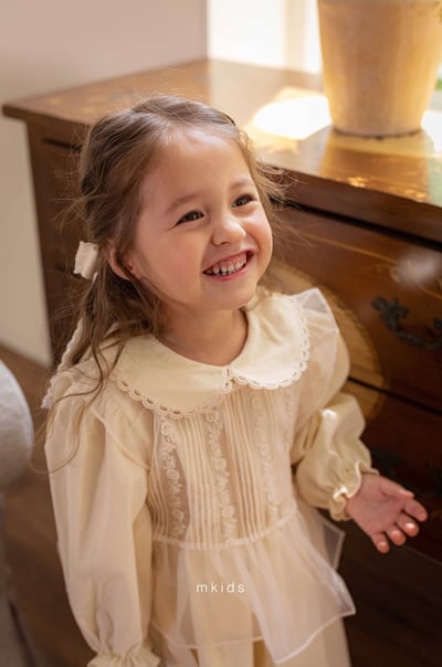 蕾絲小圓領洋裝 (2色)4