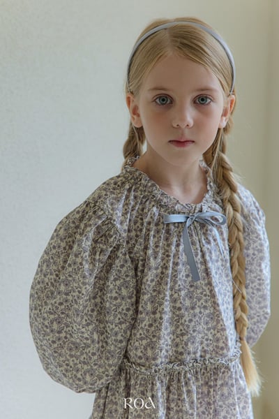 碎花摺邊長袖洋裝 (2色)8