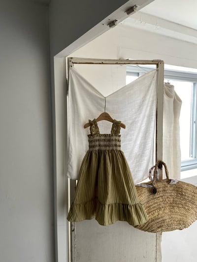 親子｜復古碎格彈性吊帶洋裝6