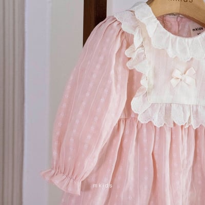 法式蕾絲摺邊洋裝 (2色)10