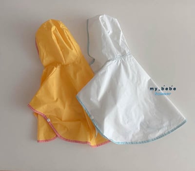 (現貨) 撞色斗篷式兒童雨衣 (2色)7