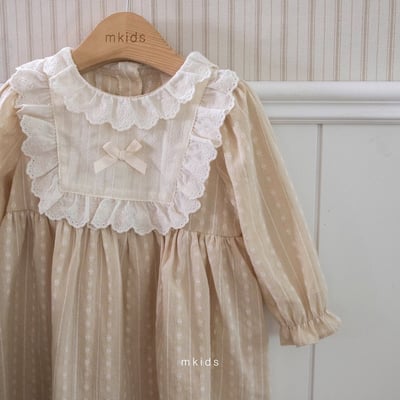 法式蕾絲摺邊洋裝 (2色)13