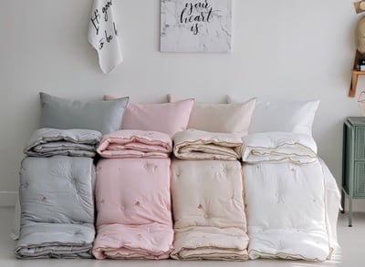 四季被｜刺繡熊熊蝴蝶結 (天絲)1