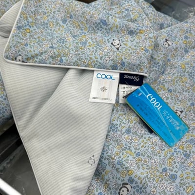 冰冰涼感被｜熊貓與花花2