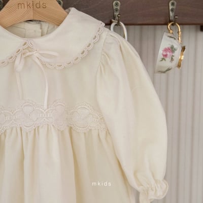 蕾絲小圓領洋裝 (2色)8