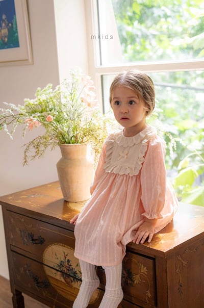 法式蕾絲摺邊洋裝 (2色)2