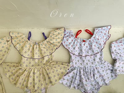 (現貨)【復古荷葉泳衣】泳衣＋泳帽套組 (2色)5