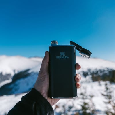 STANLEY 經典系列-SS Flask 經典酒壺 0.24L 簡約白 公司貨2