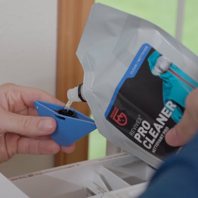 美國GEAR AID-化學纖維清潔濃縮液 (10oz/296mL)/GORE-TEX高科技纖維專用洗劑4