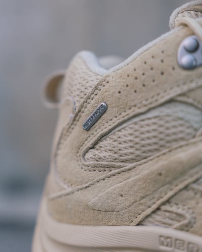 Merrell Moab 3 Mid Waterproof 防水輕量登山健行鞋 男/女款 鵝黃色9