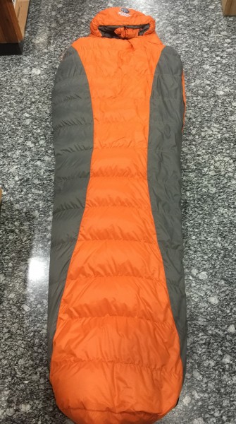 FRIENDS-600g/800g媽咪型立體隔間/SF-206/SF-208/白羽絨睡袋/登山露營首選/出國旅遊/MIT2