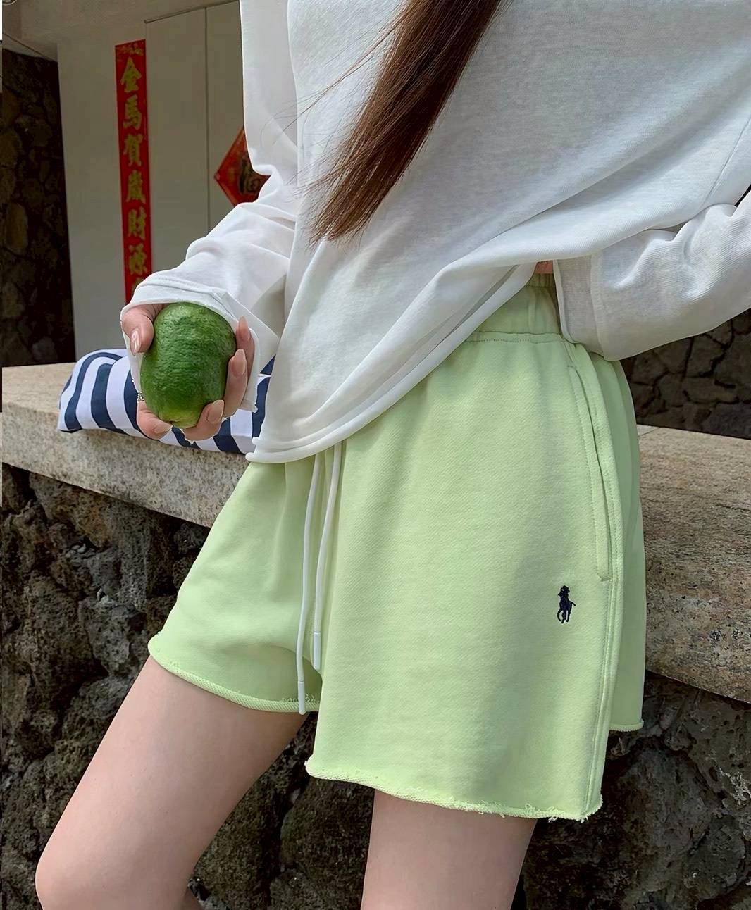休閒刺繡小馬抽繩棉質短褲