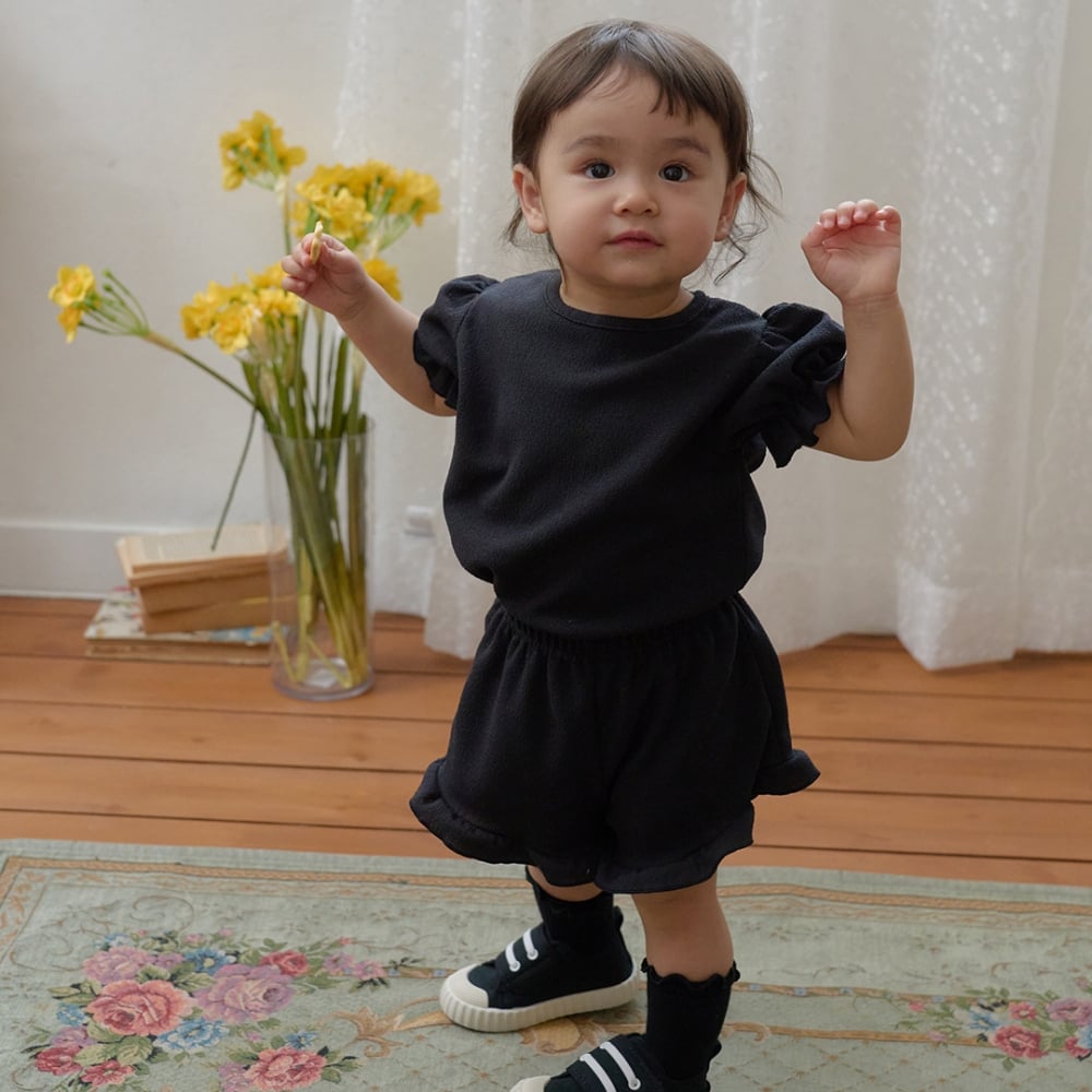 bebe nine09  (65cm-115cm)  3色荷葉邊公主袖套裝