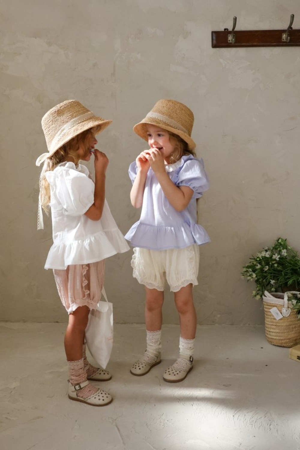 FLO01｜(75-140) 2色兩色蕾絲燈籠褲