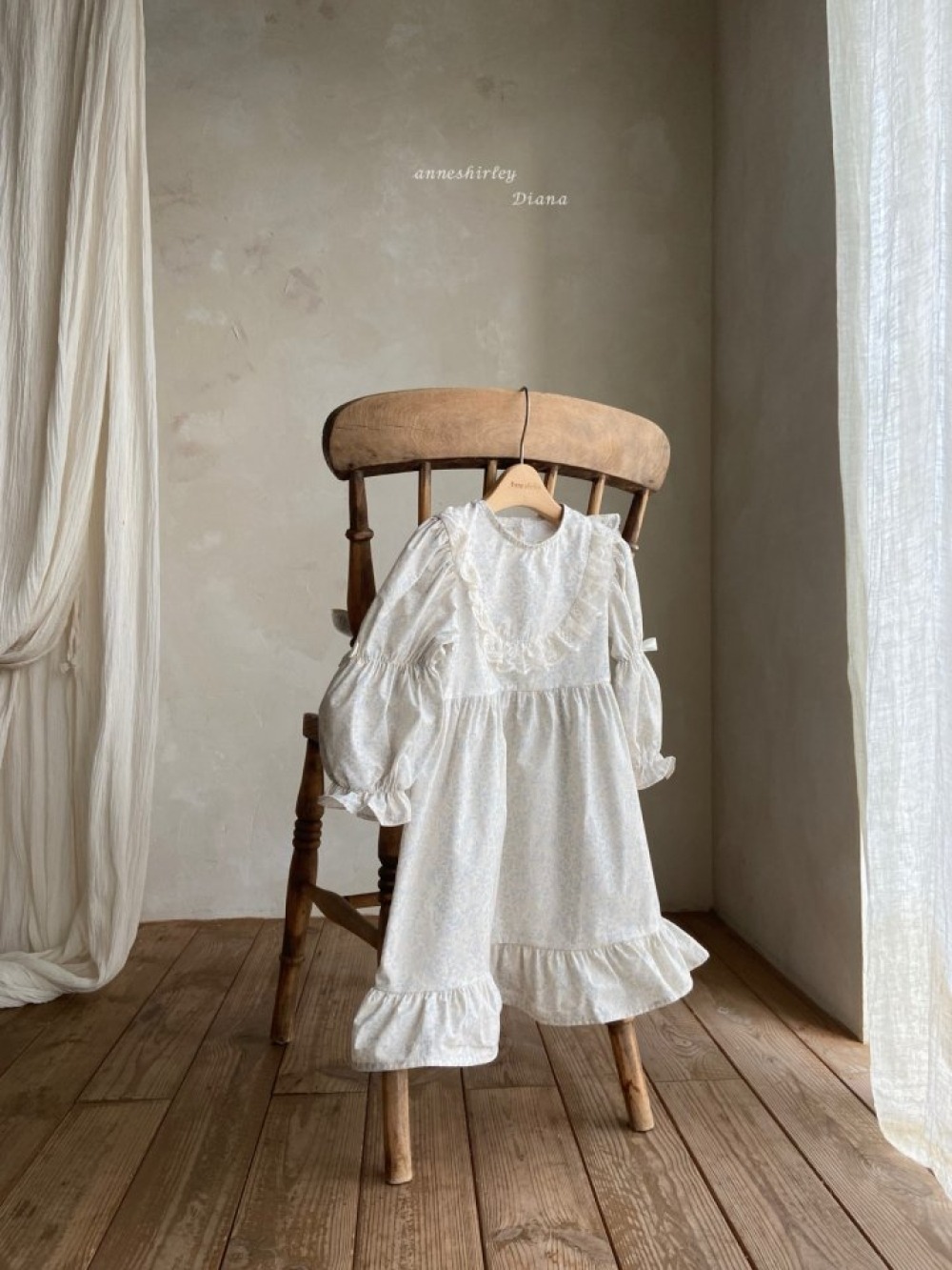 Anne Shirley08｜(1y-5y) 1色蕾絲碎花公主洋裝