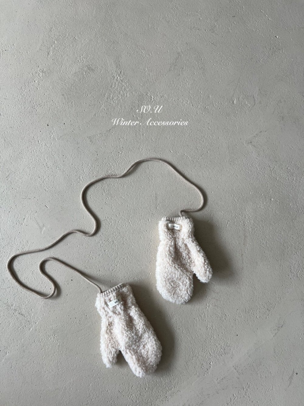 S0.U07｜(Free)  毛絨連指手套