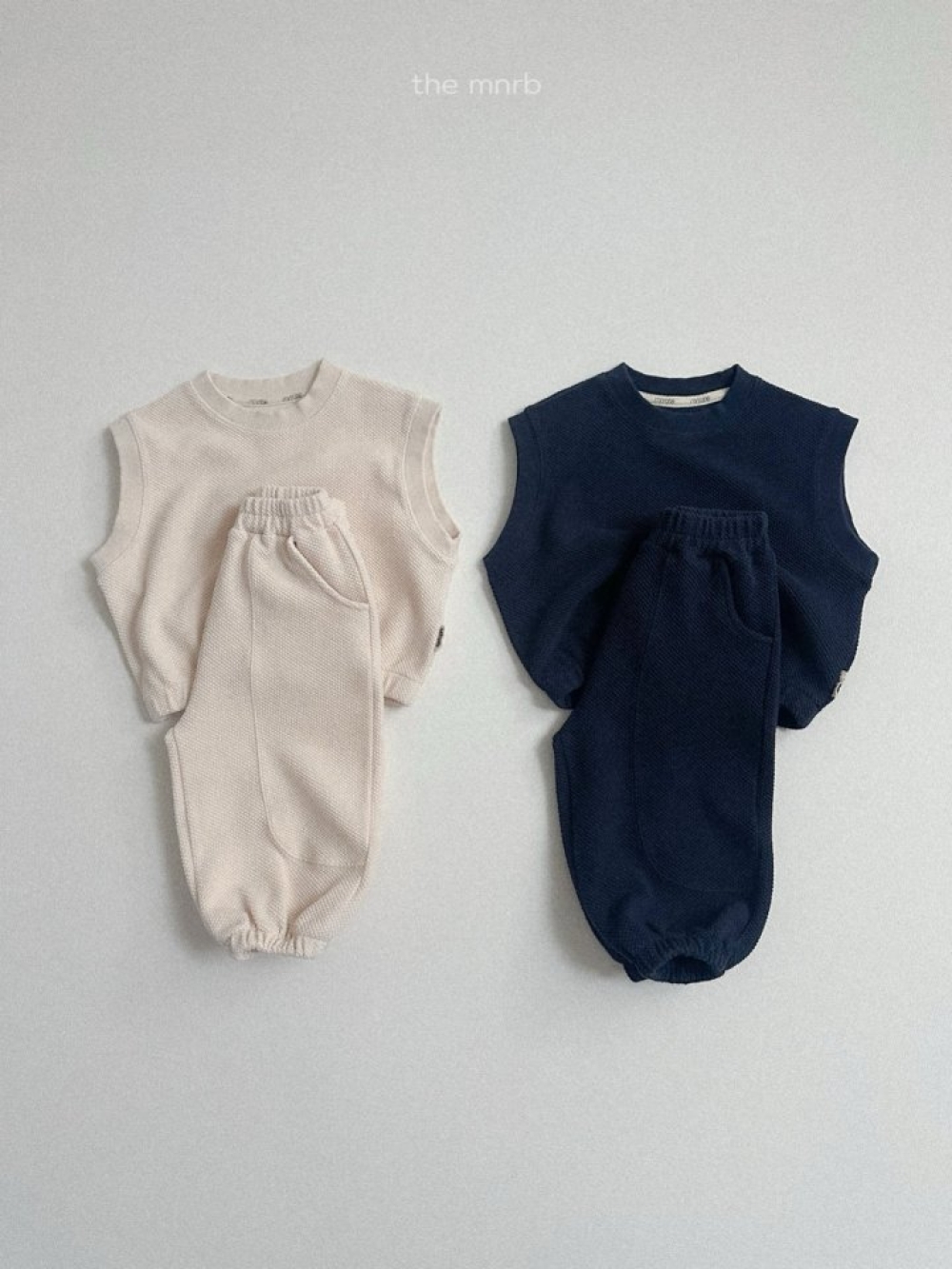 MiniRobe48｜(70-110) 壓紋設計背心