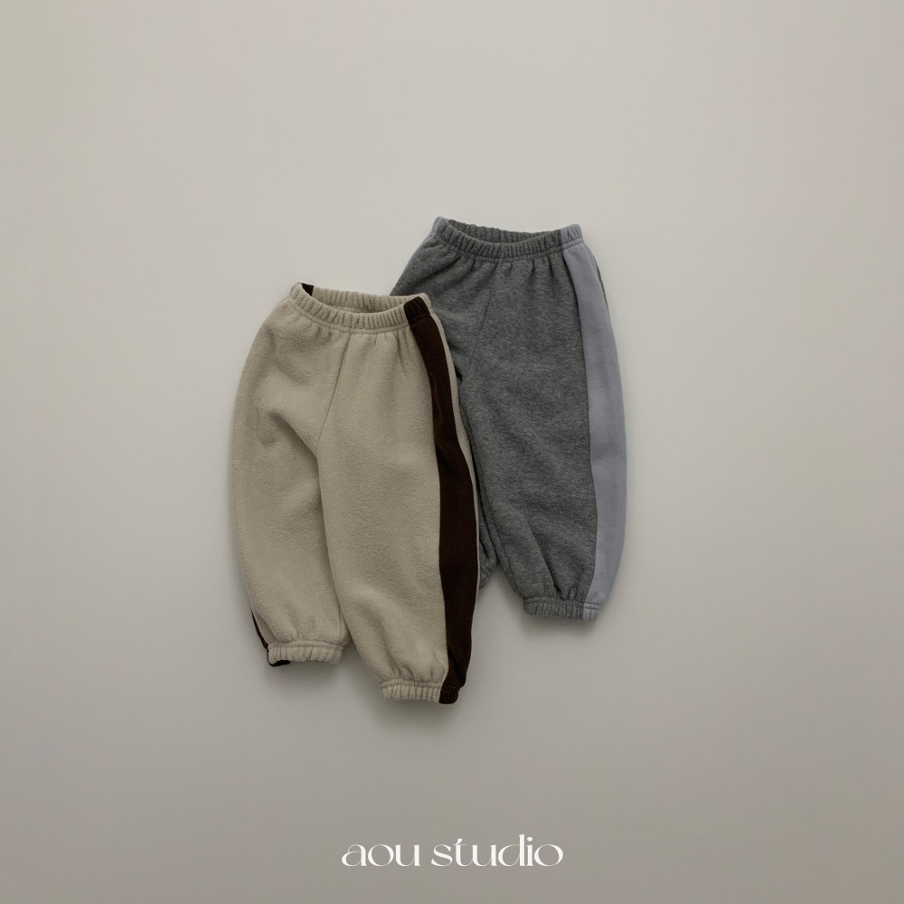 Aou 16｜ (70cm-110cm) 微毛撞色休閒束口褲