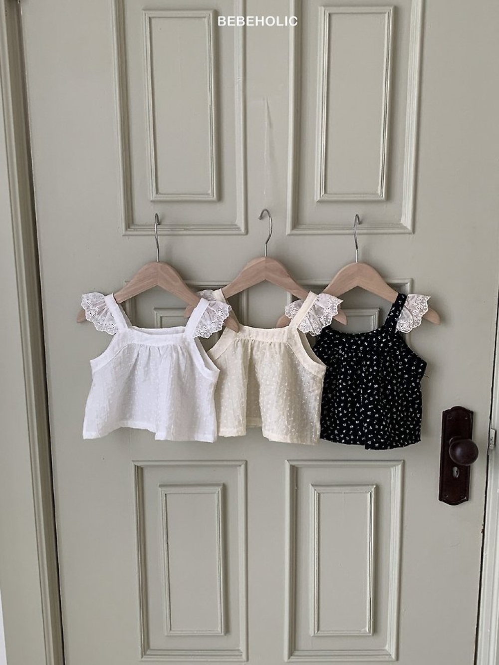 Bebe holic32｜(3m-18m) 碎花精靈袖上衣