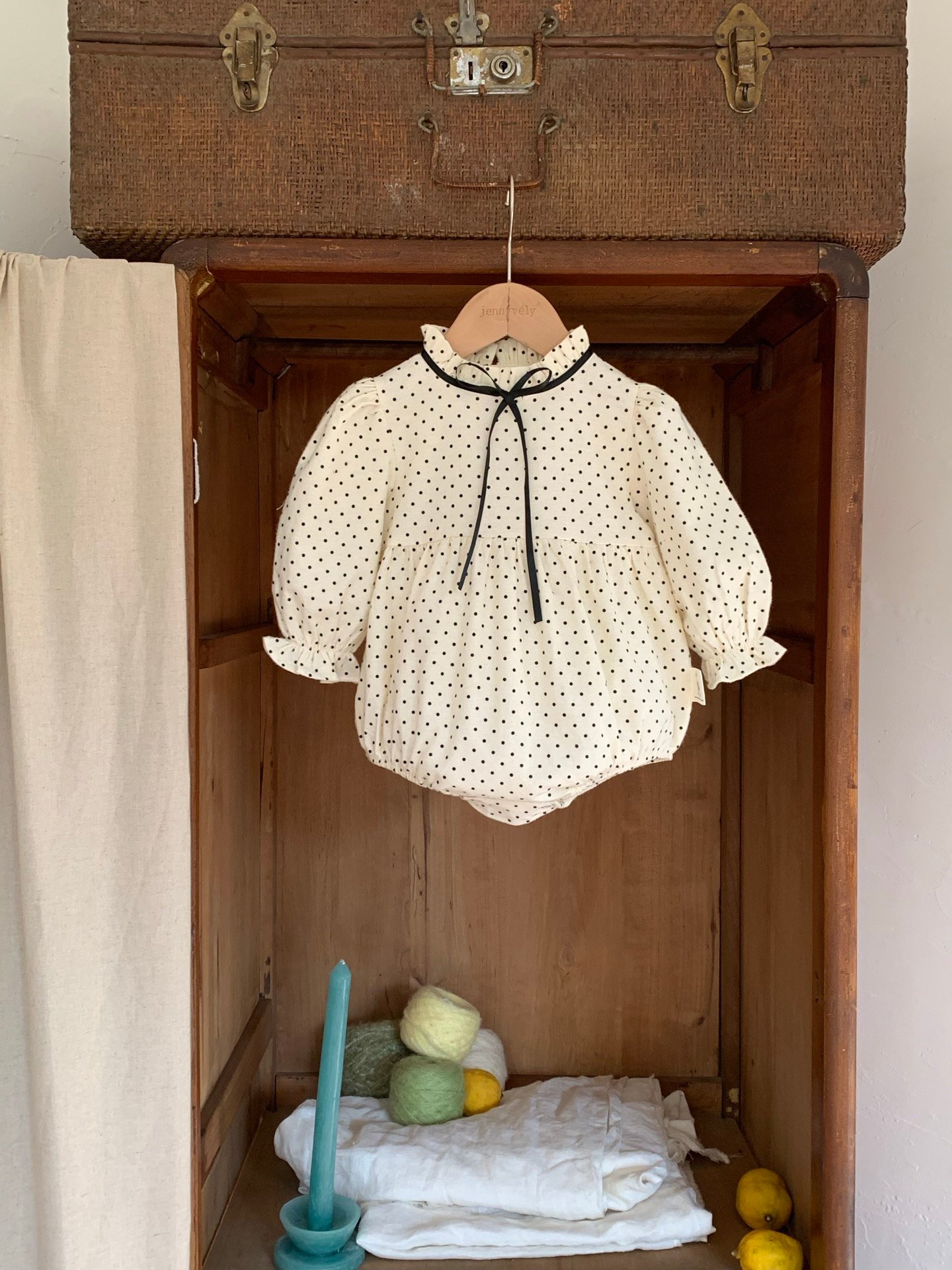 JE600｜(66cm-90cm) 波點緞帶包屁衣