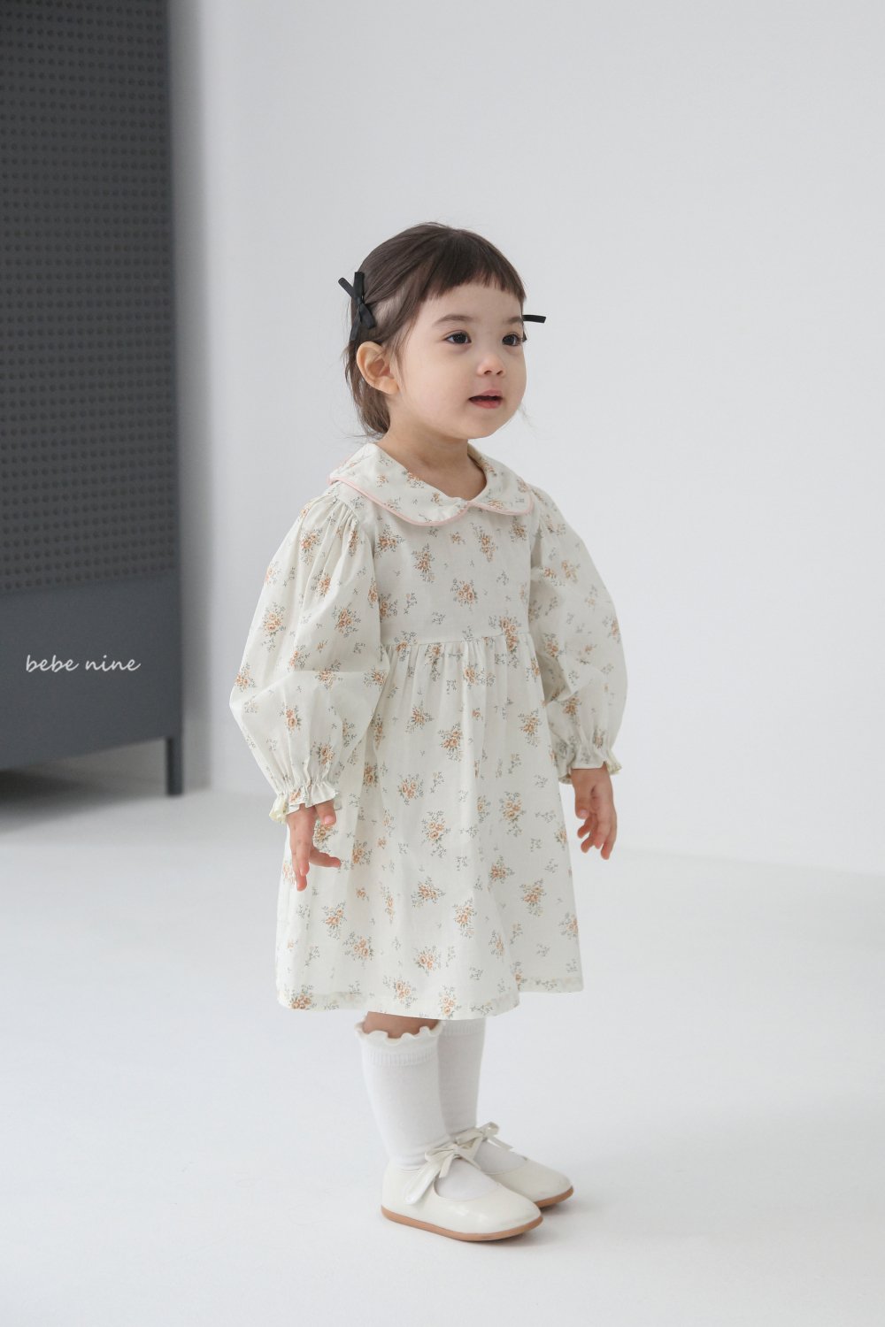 bebe nine24  (65-115) 2色滾邊領碎花洋裝