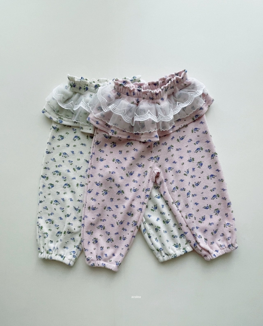 Azalea22｜(85-125cm) 小碎花餅蕾絲褲