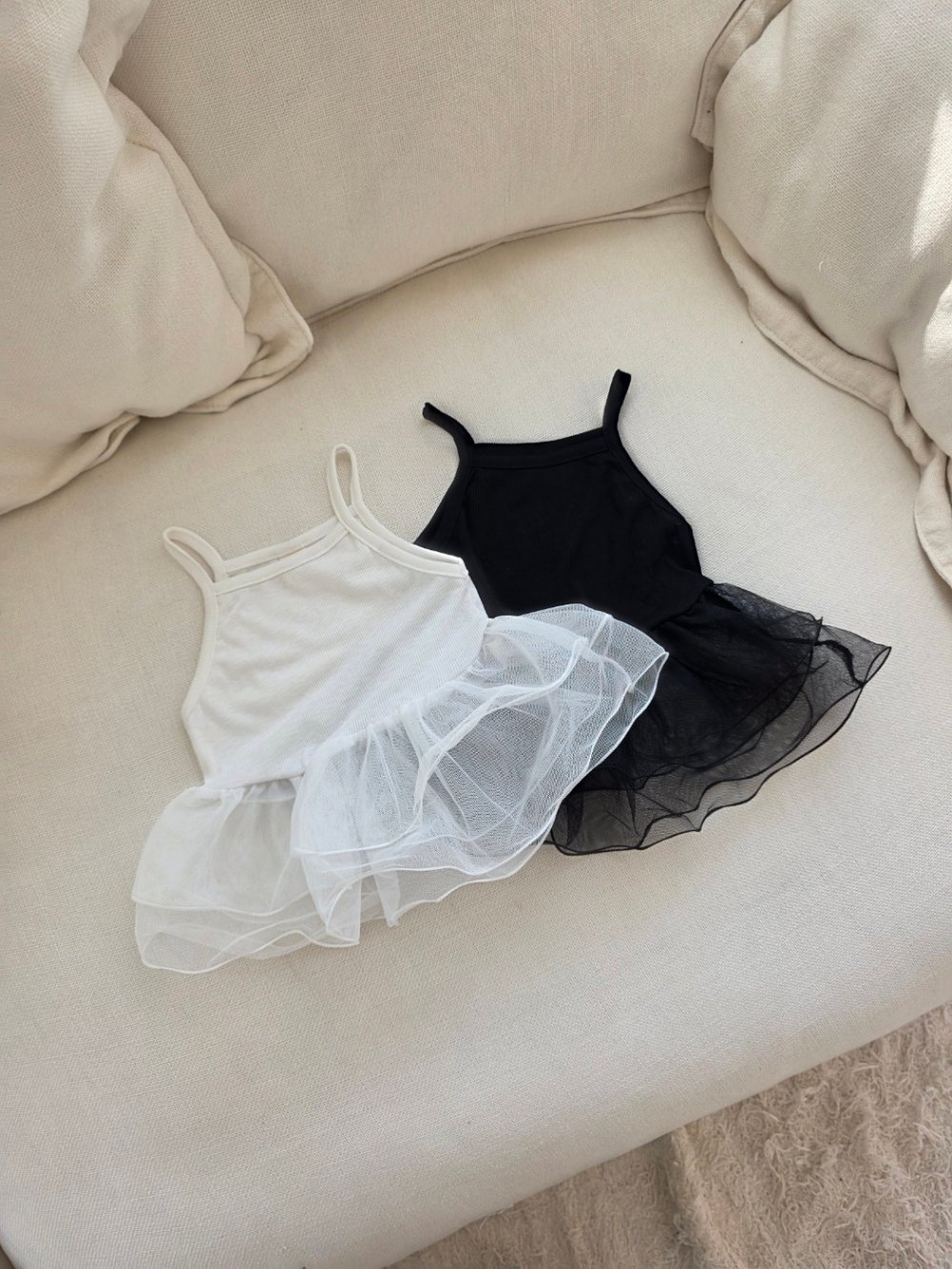 Color01｜(75-115cm) 細肩背心薄紗