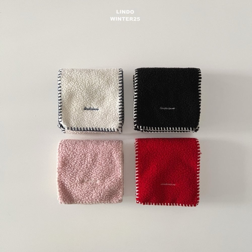 Lindo84｜(80cm-125cm) 滾線刷毛圍巾