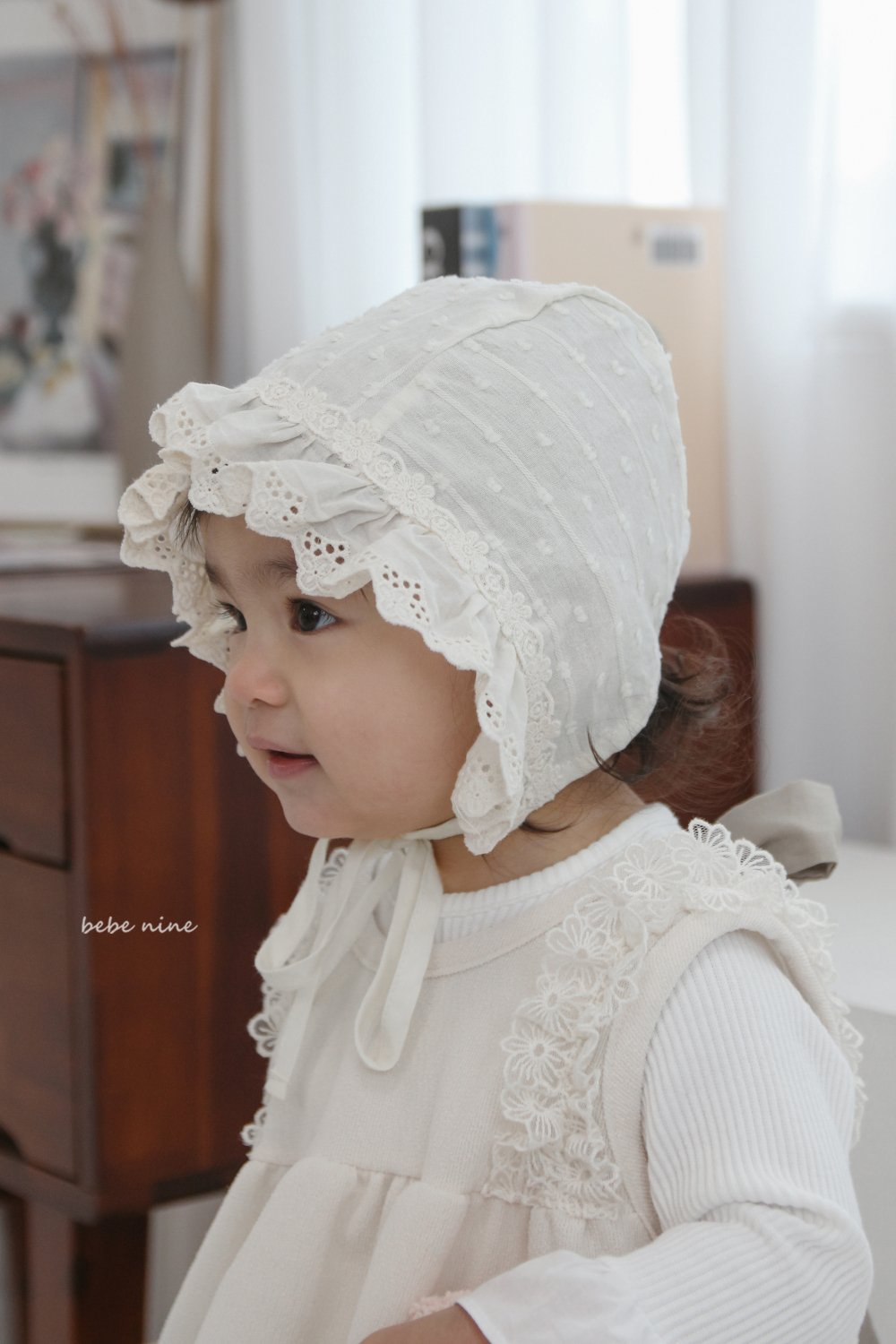 bebe nine18 (free) 1色荷葉花邊綁帶帽