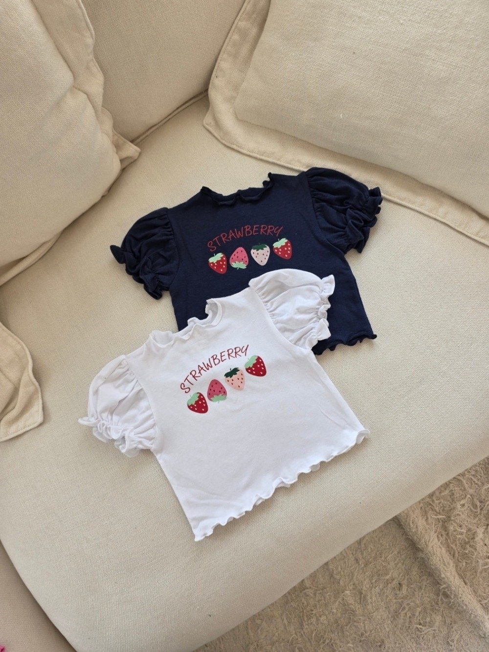 Color13｜(75-115cm) 草莓印花公主袖上衣