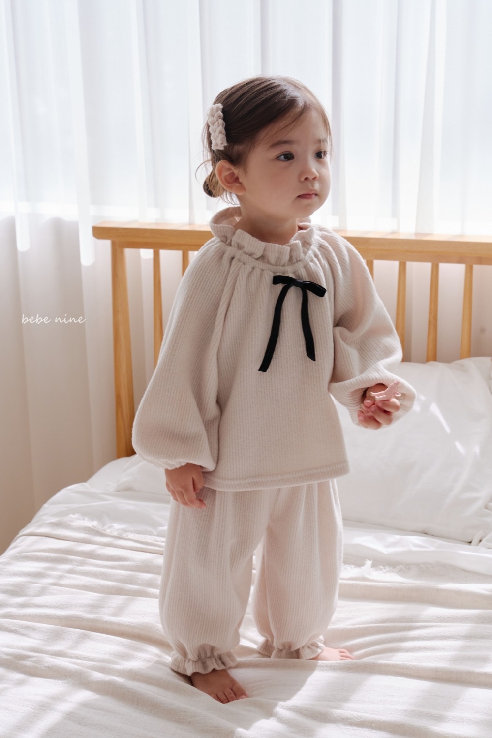 bebe nine31 (65cm-115cm) 3色磨毛荷葉立領縮扣套裝