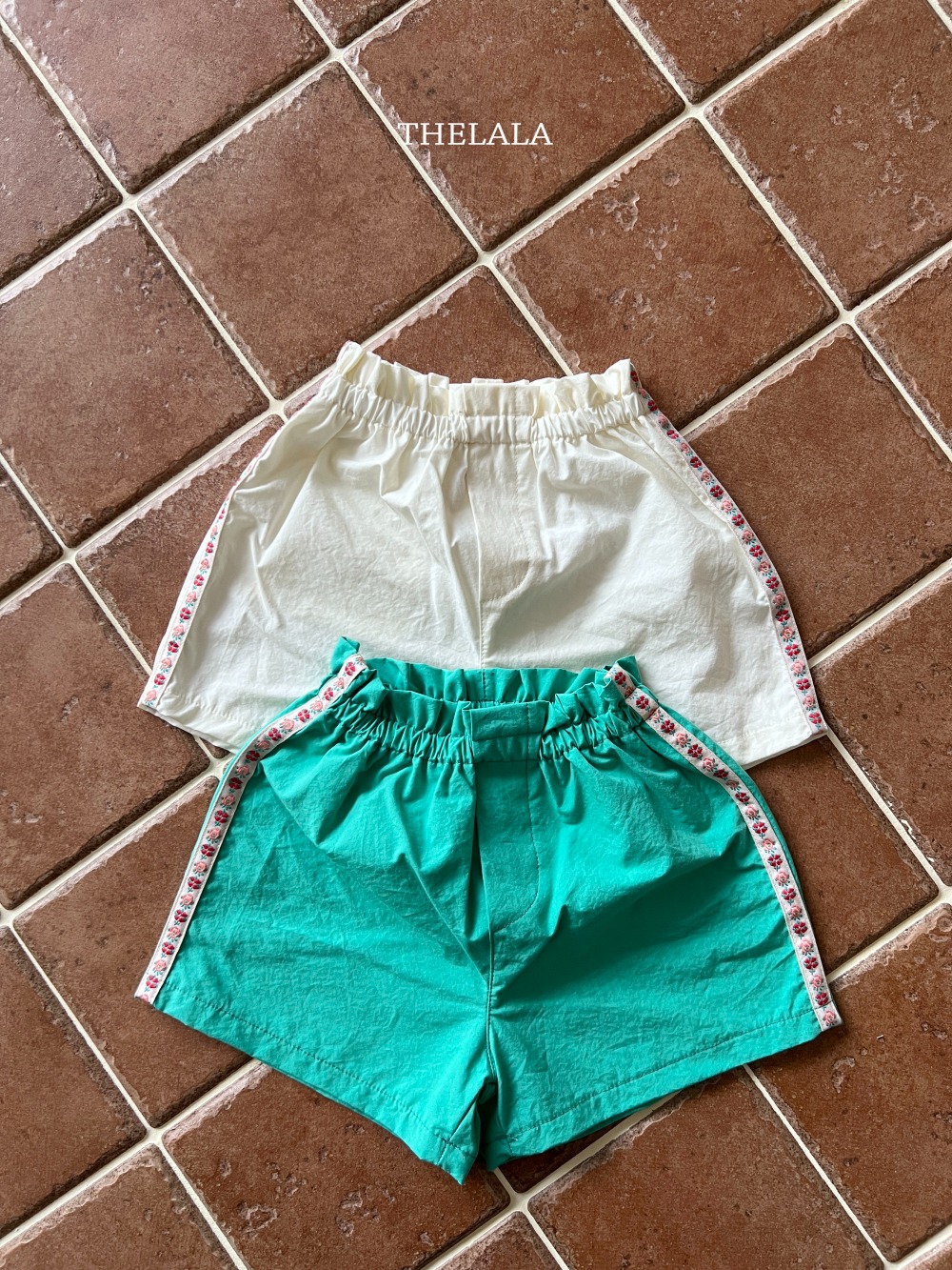 thelala18｜ (70-115) 花邊圖騰短褲