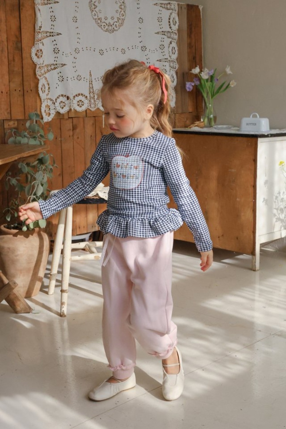 FLO46｜(75-140) 3色格紋蘋果花布荷葉邊上衣