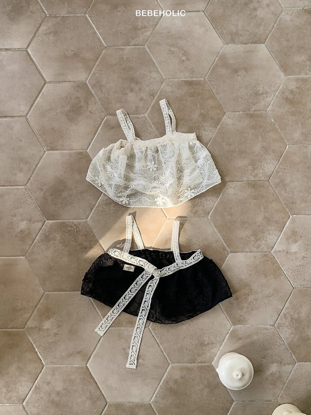 Bebe holic51｜(Free) 蝴蝶結蕾絲背心