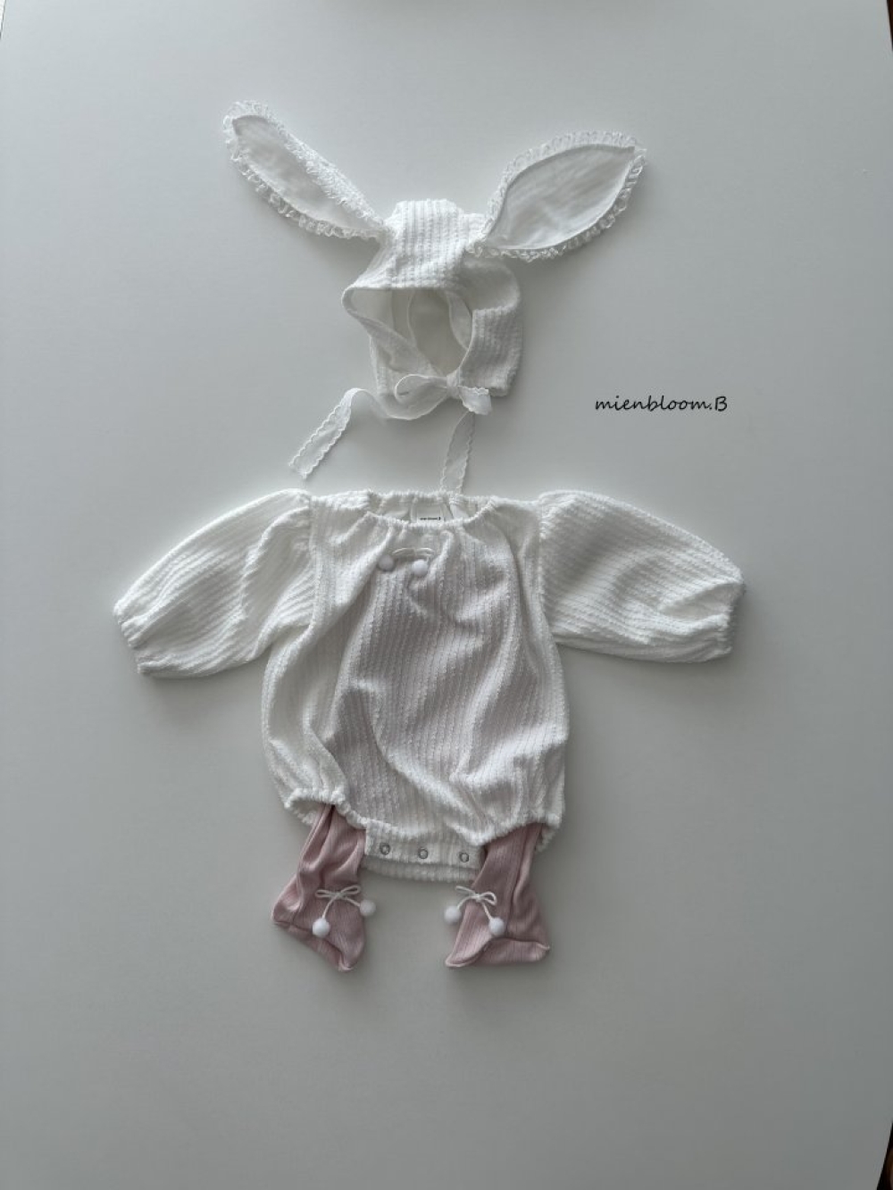 Bloom.b50｜(0m-18m) 蝴蝶結壓紋包屁衣