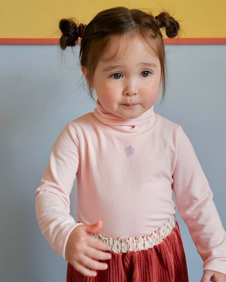 Amber 06｜(90-130cm) 3色柔軟小印花高領上衣