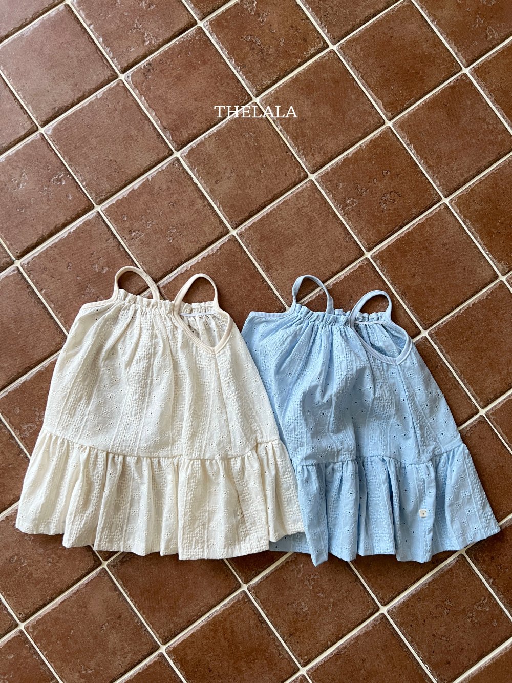 thelala38｜ (70-115) 壓花細肩洋裝