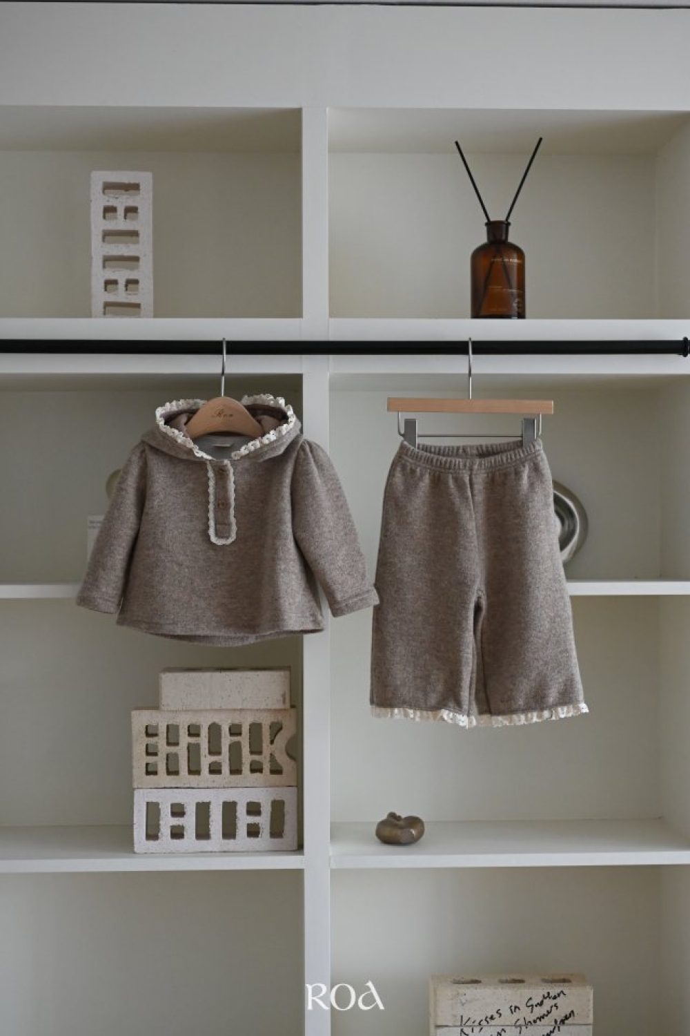 ROA17｜(80cm-120cm) 2色素色連身帽套裝