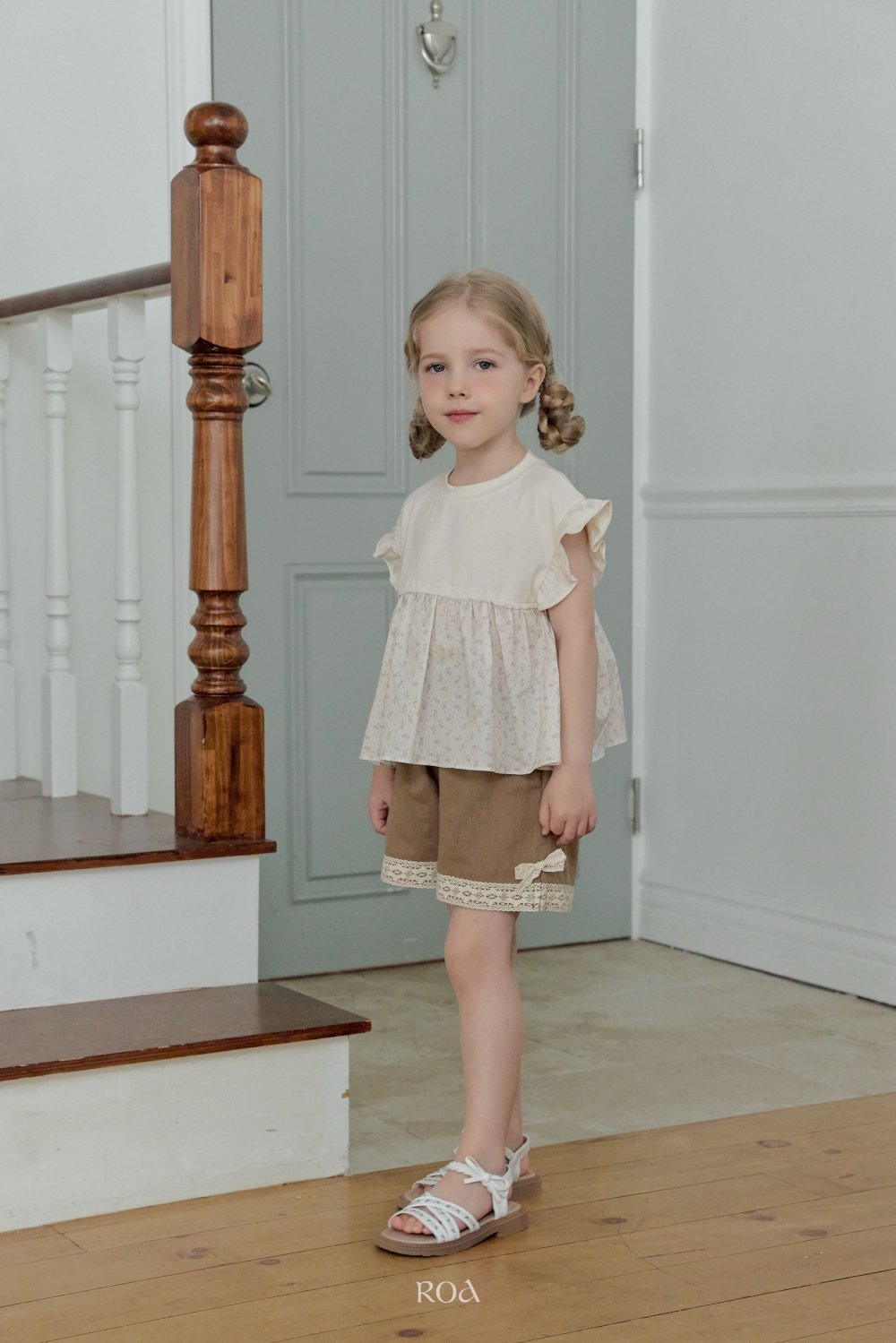 ROA32｜(6m-18m) 2色蕾絲滾邊短褲