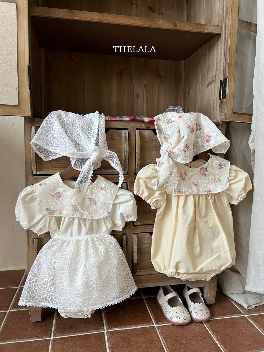 thelala56｜ (0m-18m) 玫瑰翻領包屁衣