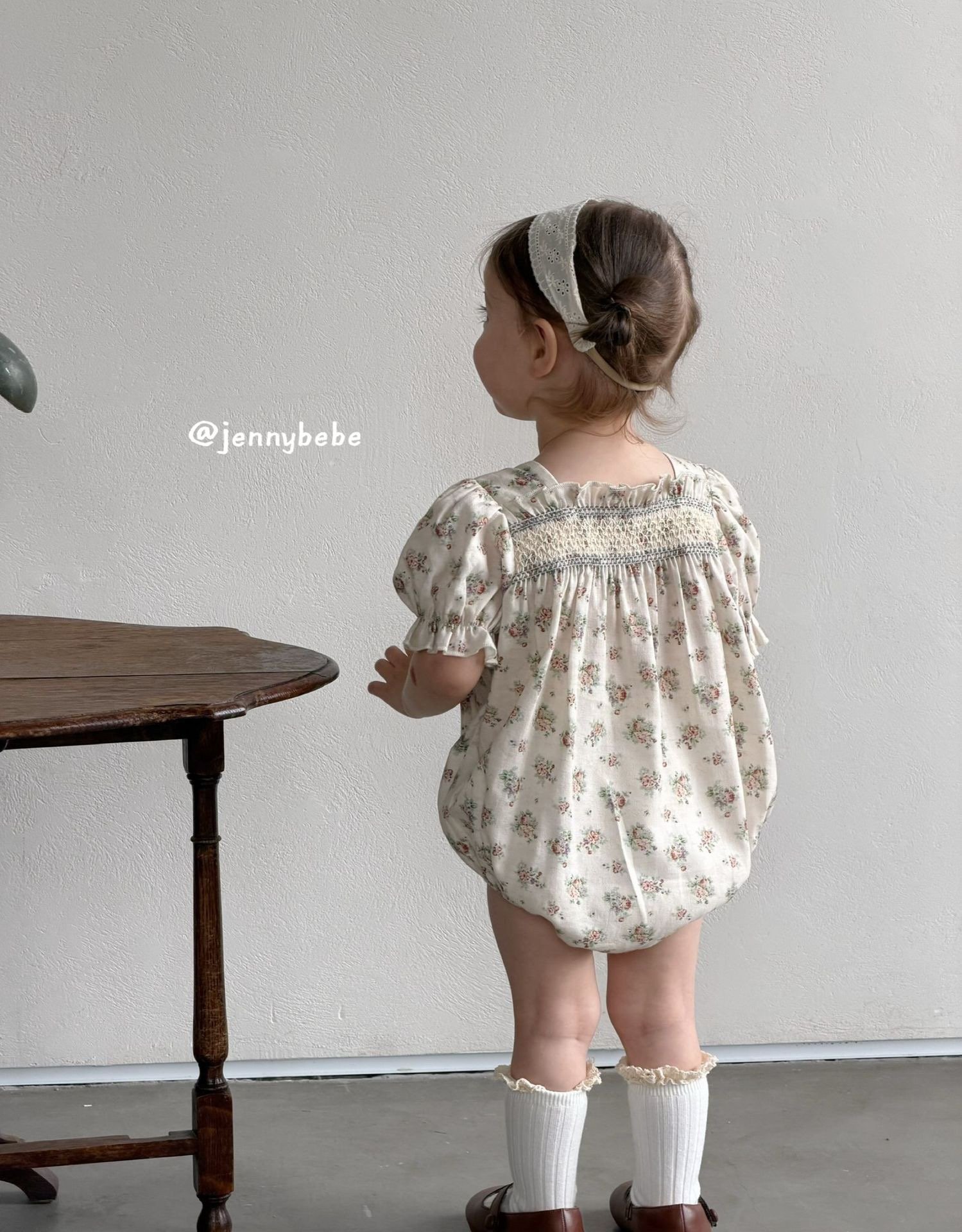 JE720｜(66-120cm) 復古碎花包屁衣/洋裝