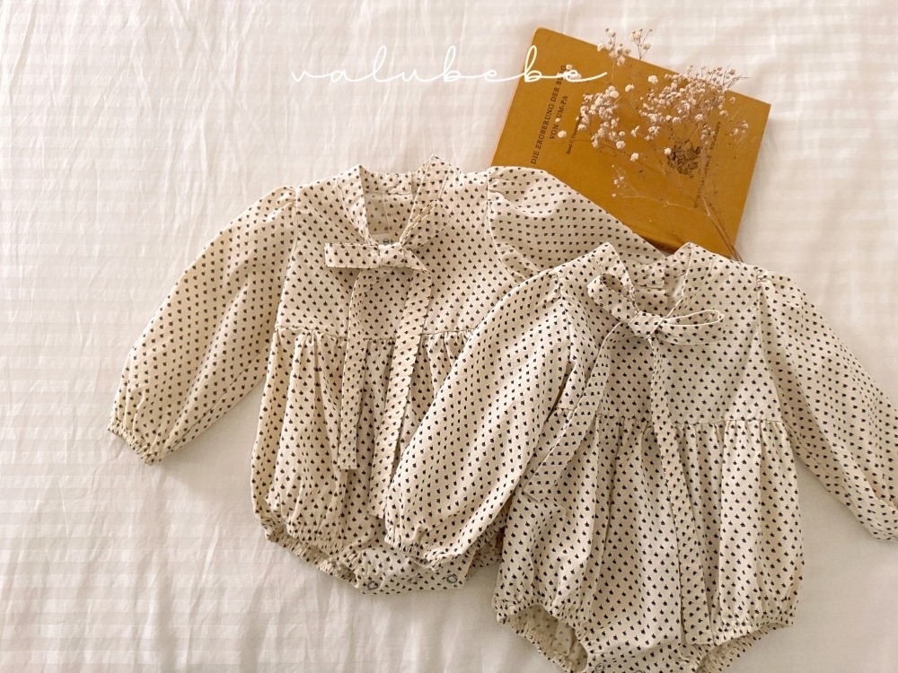 Valubebe42｜(65-80) 印花蝴蝶緞帶包屁衣